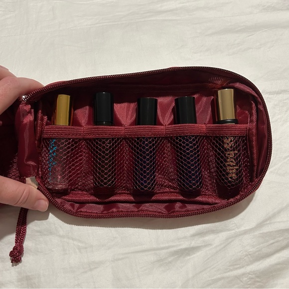 Young Living Zipper Pouch/Roller Ball Kit - Picture 10 of 10